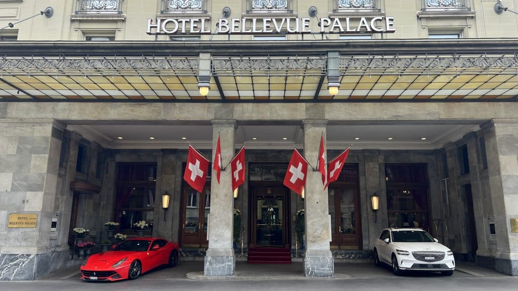 Bellevue Palace Bern Eingang