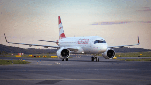 Austrian Airlines Airbus A320neo Landung Wien