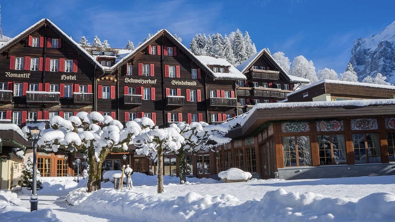 Hotel Schweizerhof Grindelwald Renovation Winter