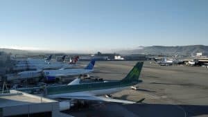 San Francisco Airport Flugzeuge Berge