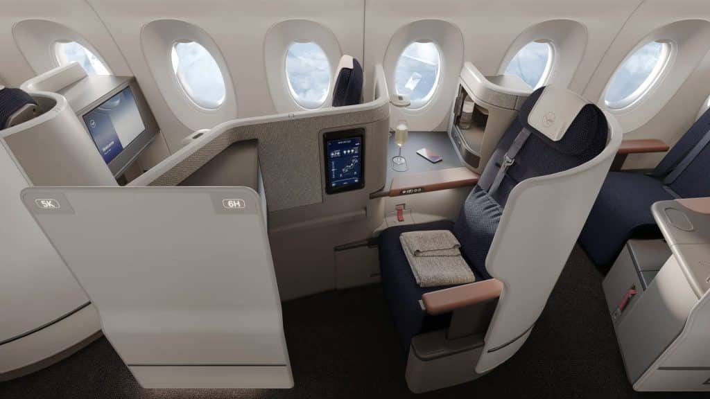 Lufthansa Allegris Business Class Privacy And Classic Sitz 2