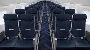 (3) Embraer 190, New Cabin ©Air France