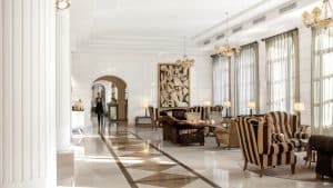 Grand Hotel Vilnius Curio Collection By Hilton Lobby