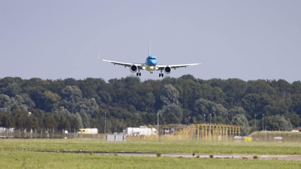 KLM A321neo Landung