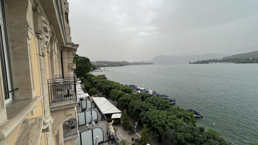 Mandarin Oriental Palace Luzern Ausblick Balkon 3