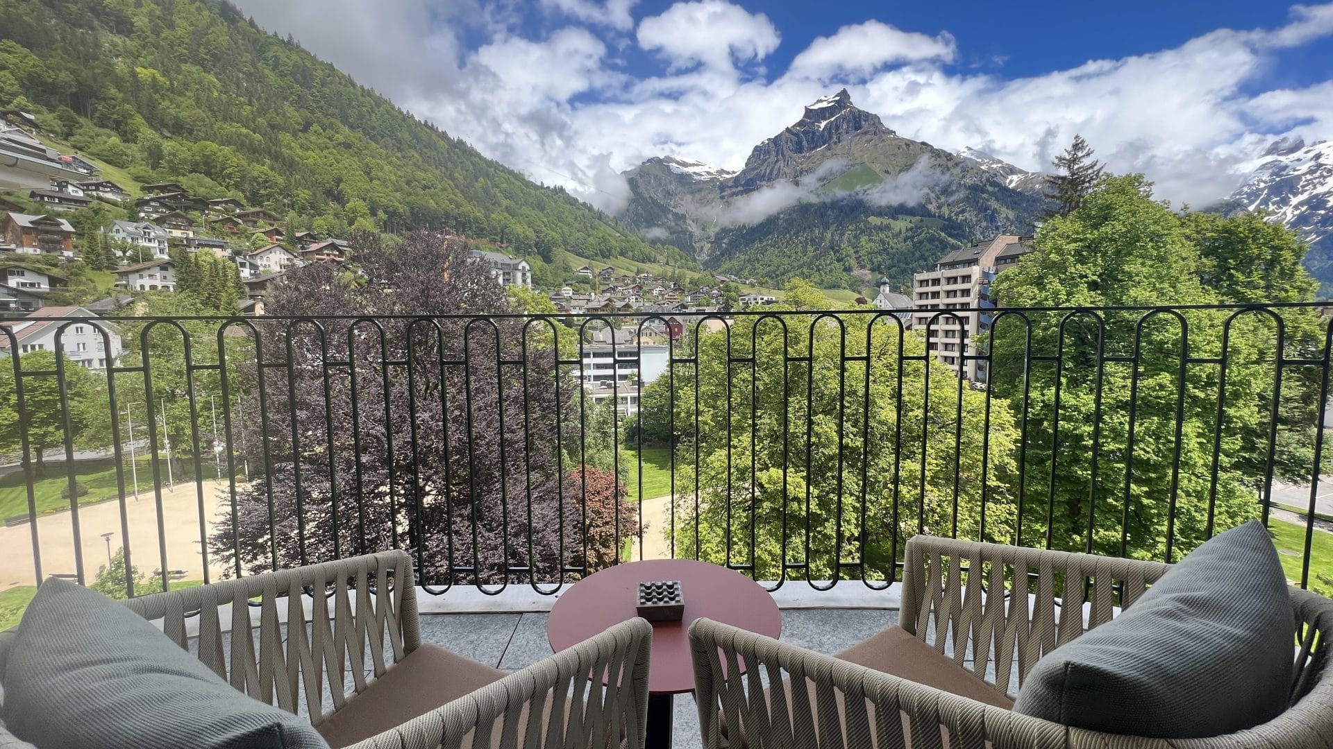 Kempinski Palace Engelberg Balkon 2