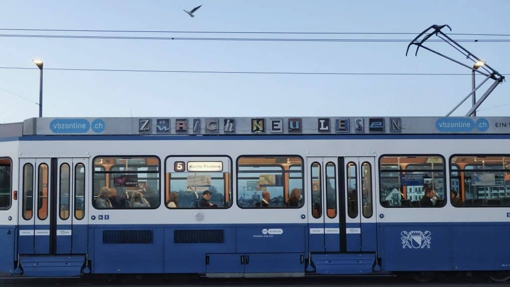 Tram Zuerich Schweiz ZVV