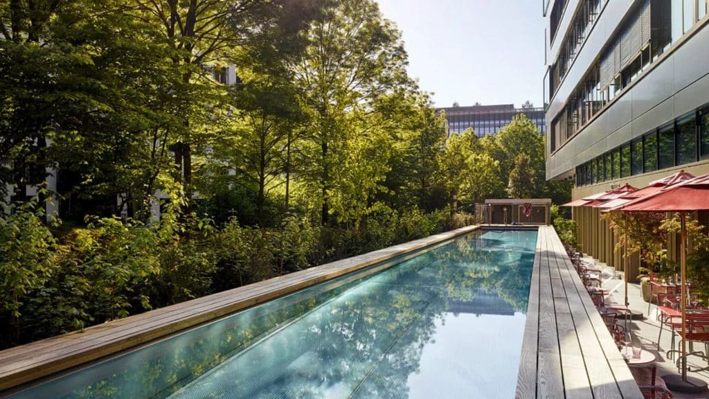 25hours Zuerich West Aussenpool