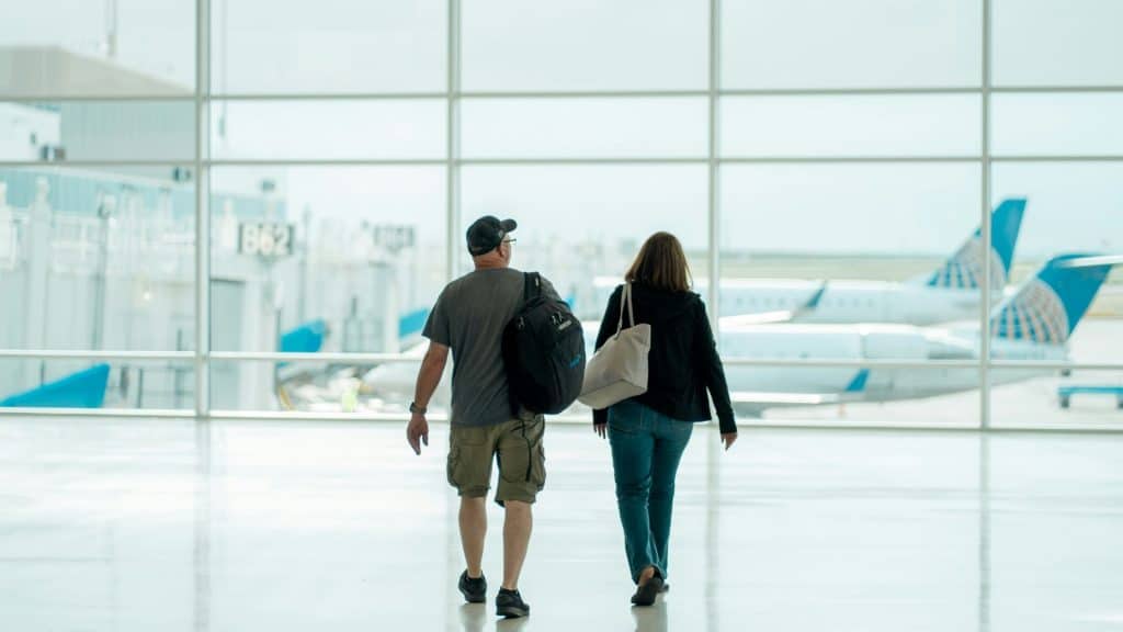 Flughafen Begleitperson