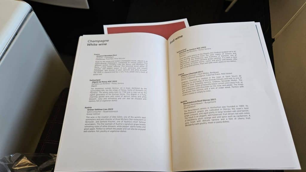 Swiss 777 300 Business Class Weinkarte