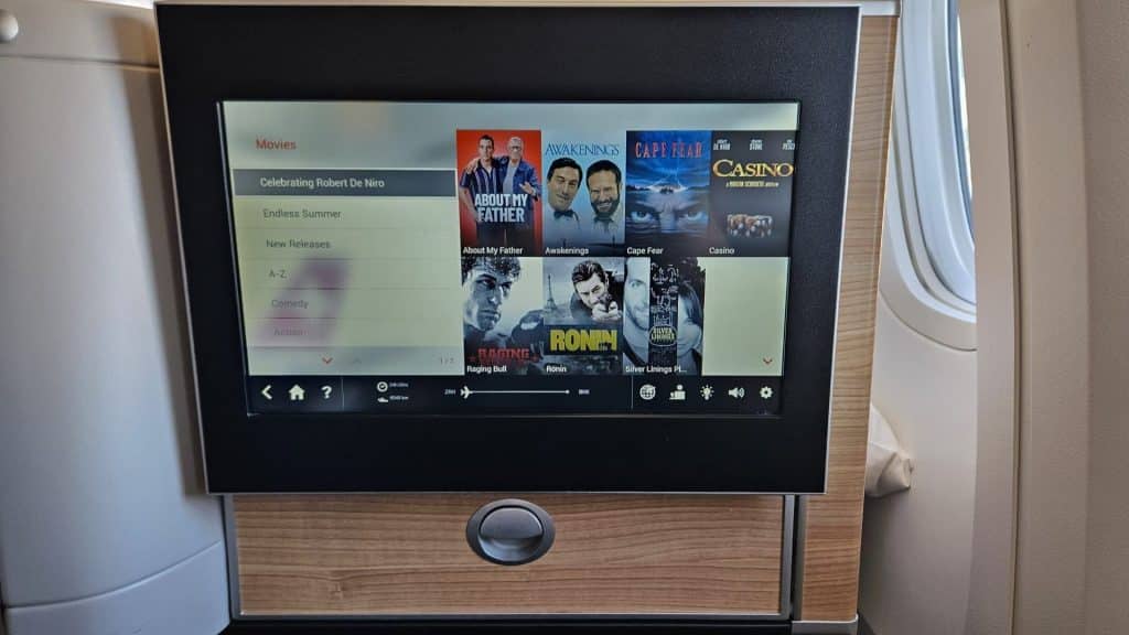 Swiss Boeing 777 300 Business Class Filmauswahl