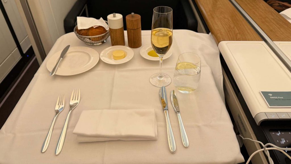 Swiss Gedeckter Tisch
