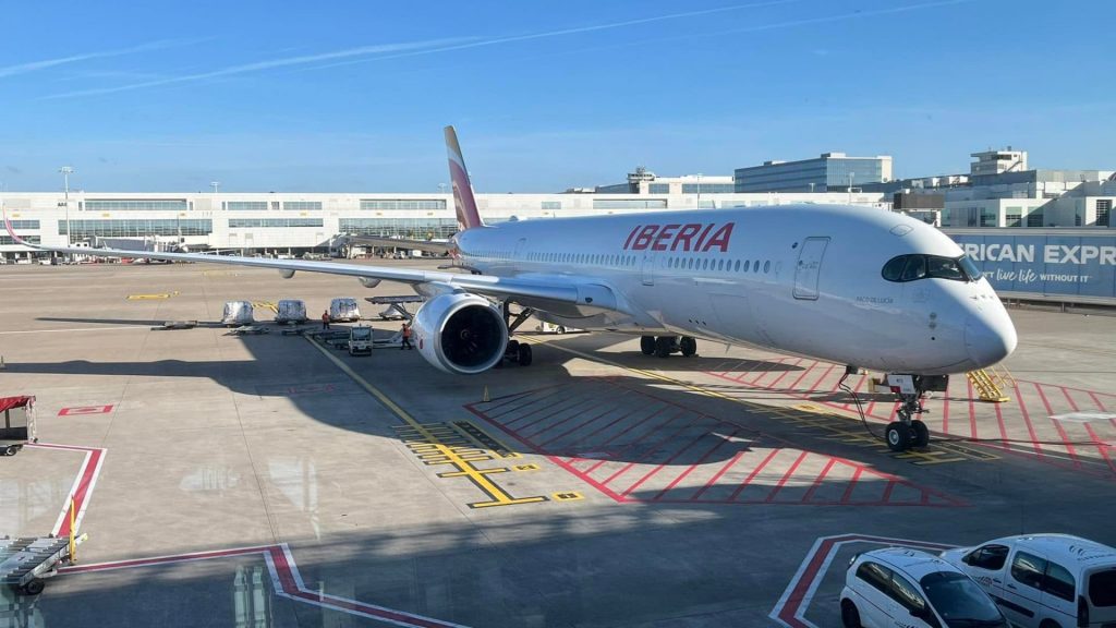 Iberia A350 900