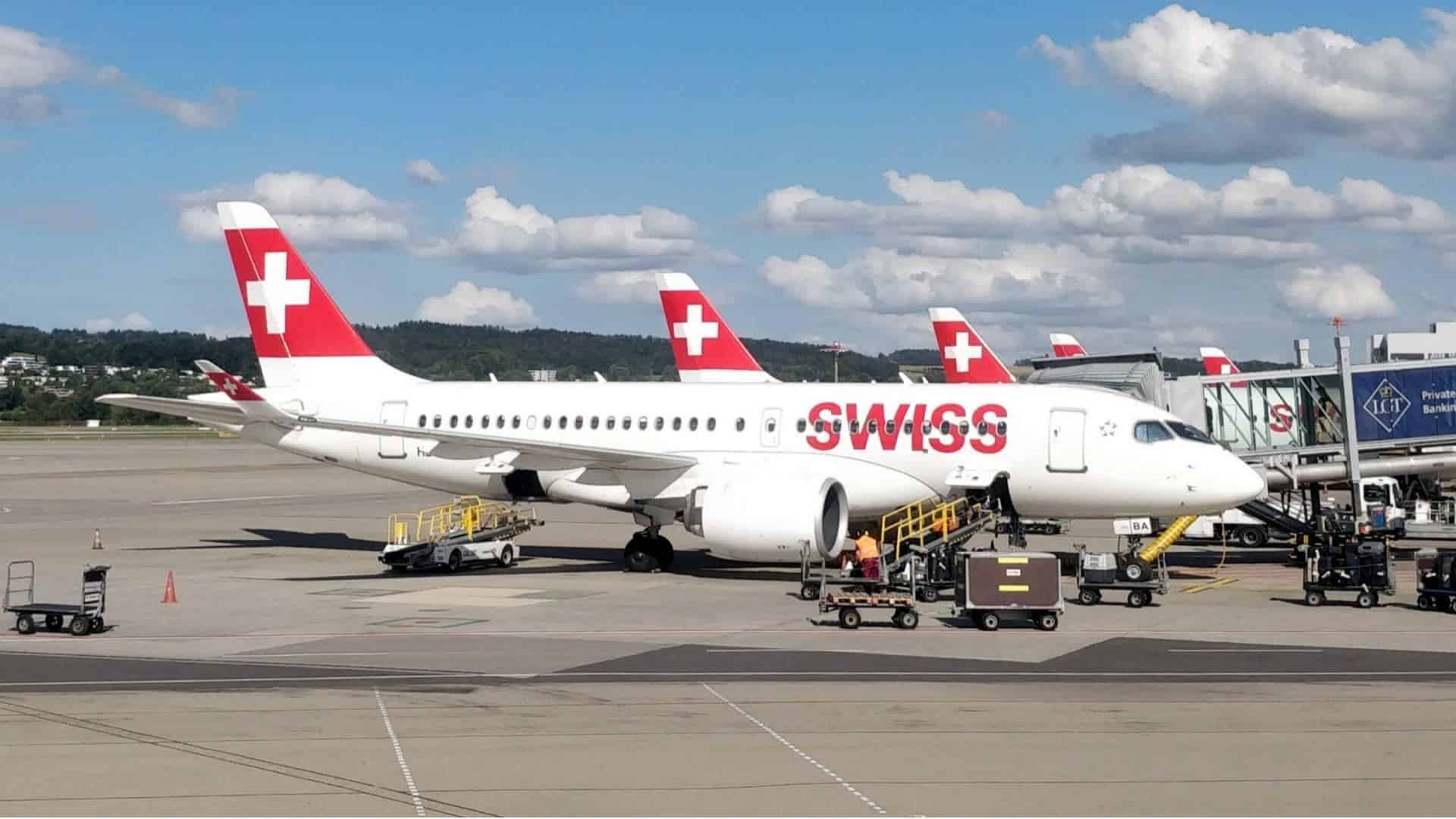 Swiss Airbus 220 300