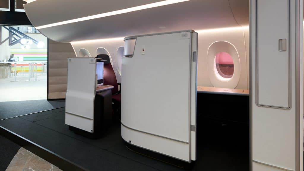 A350 Swiss Business Mockup 1