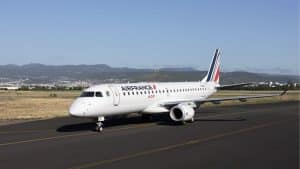 Embraer 190 Air France Airport
