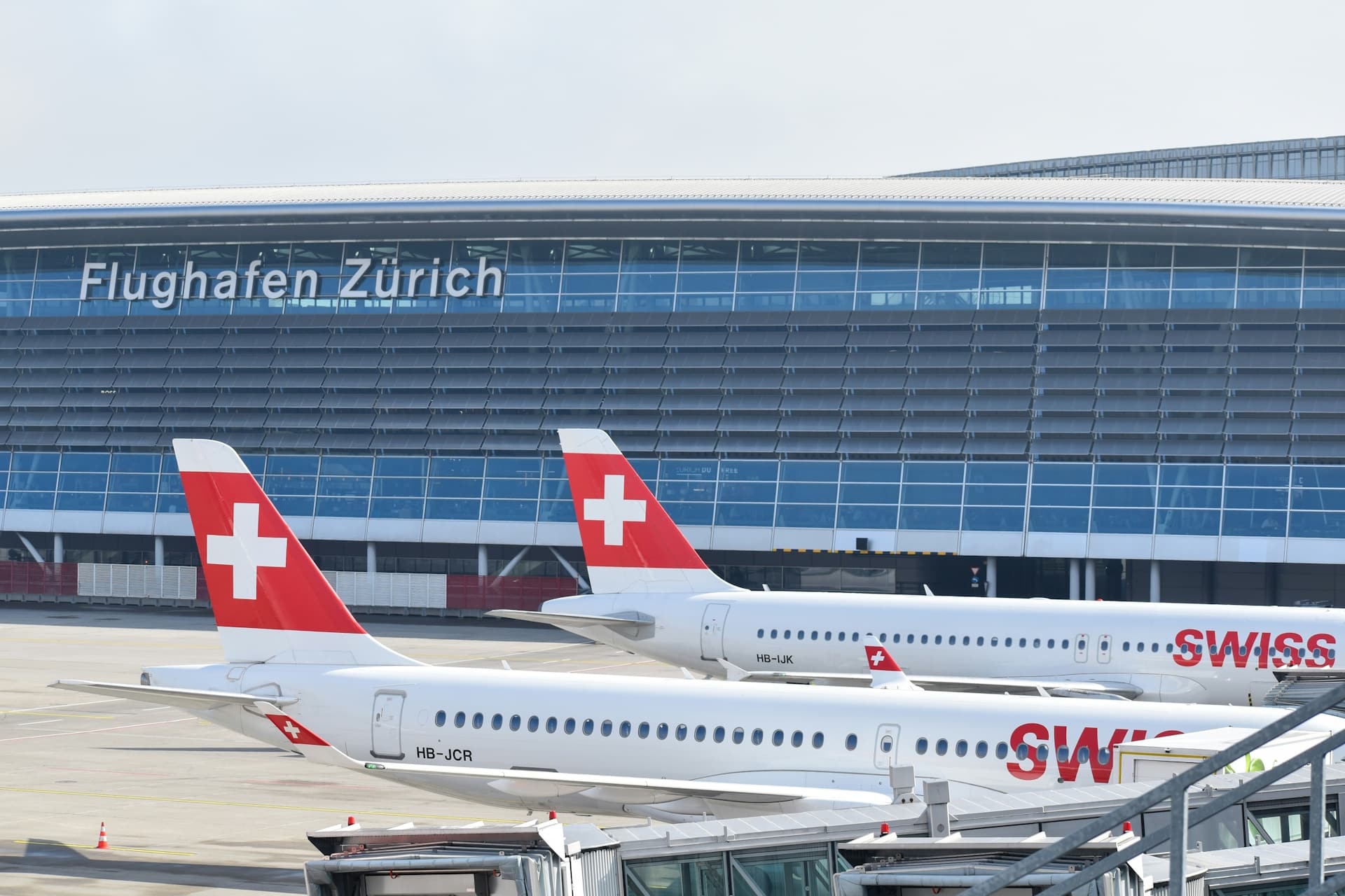 Flughafen Zuerich Swiss Flugzeuge