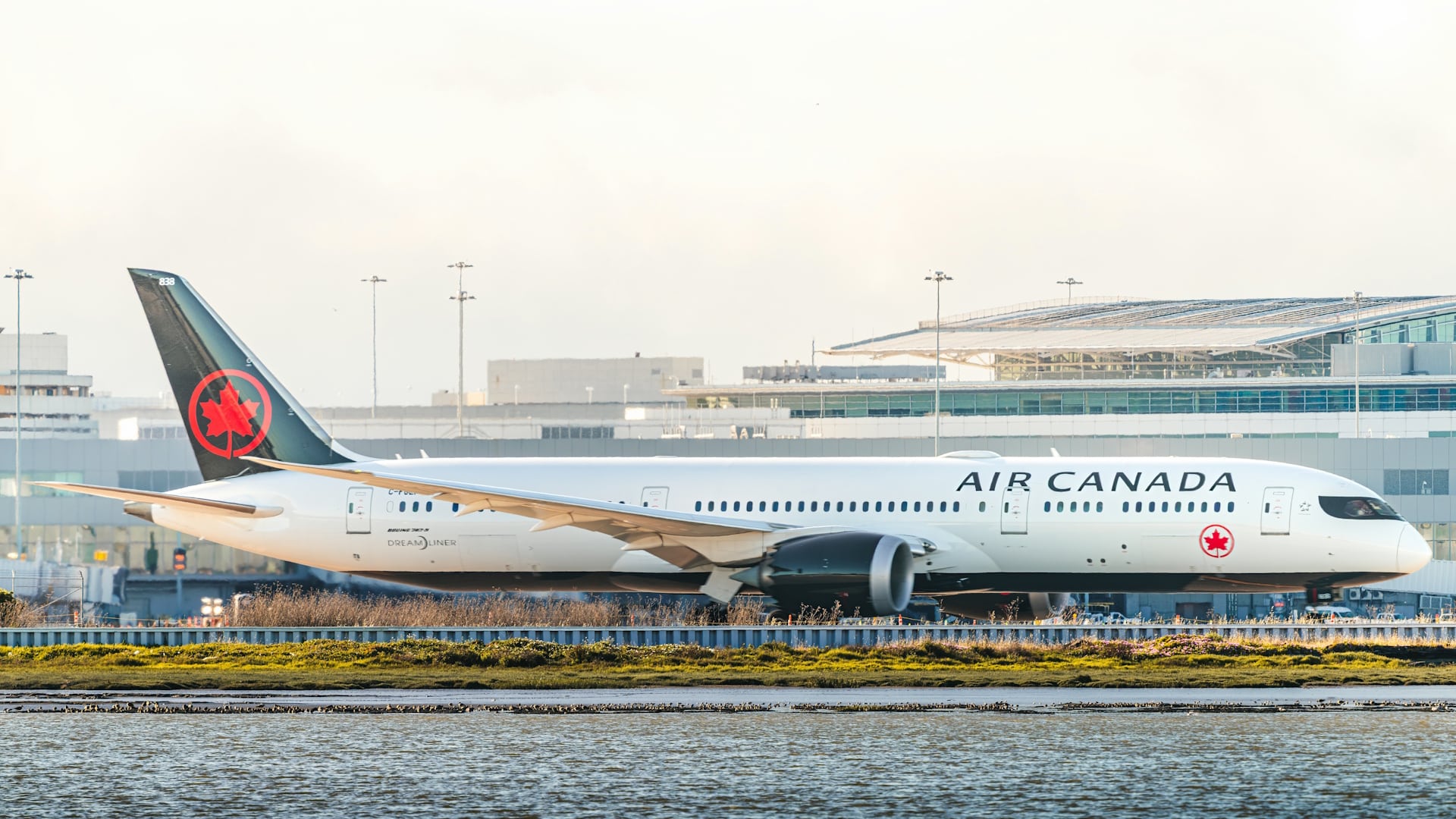 Air Canada Aeroplan Boeing 787 Dreamliner Start
